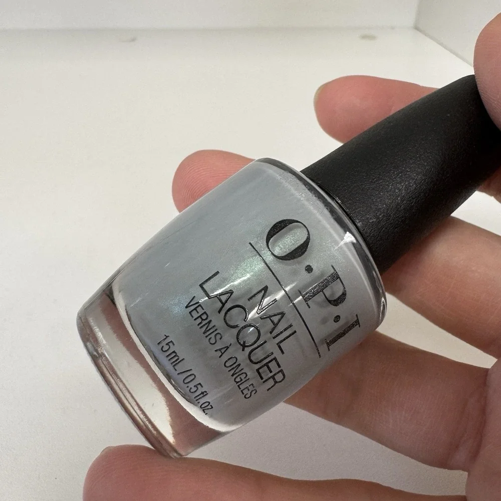 OPI Nail Lacquer Polish - I Can Never Hut Up - 15mL/ 0.5oz NL F86
